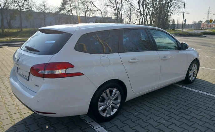 Peugeot 308 cena 31200 przebieg: 262200, rok produkcji 2015 z Piła małe 301